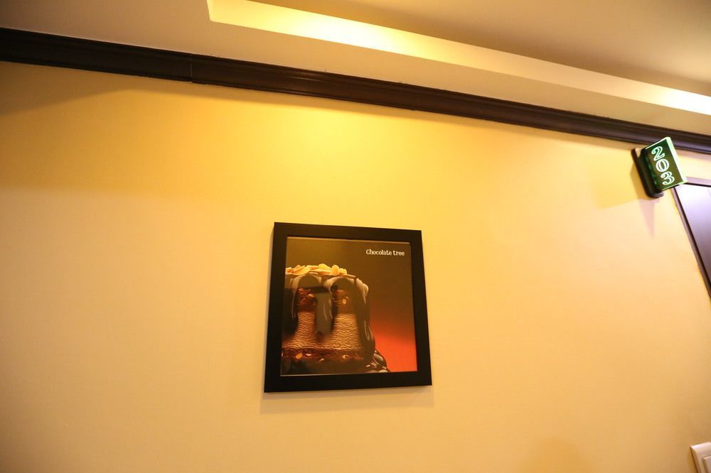 Chocolate Tree Sinchon Hotel Seúl Exterior foto